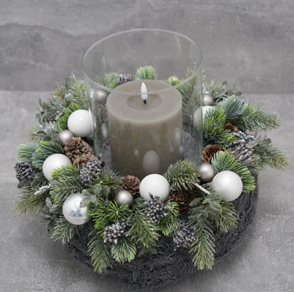 Winterzauber-Kranz „Frosted Elegance“