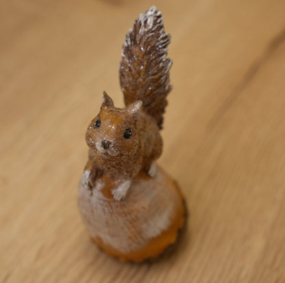 Eichhörnchen „Croissant“